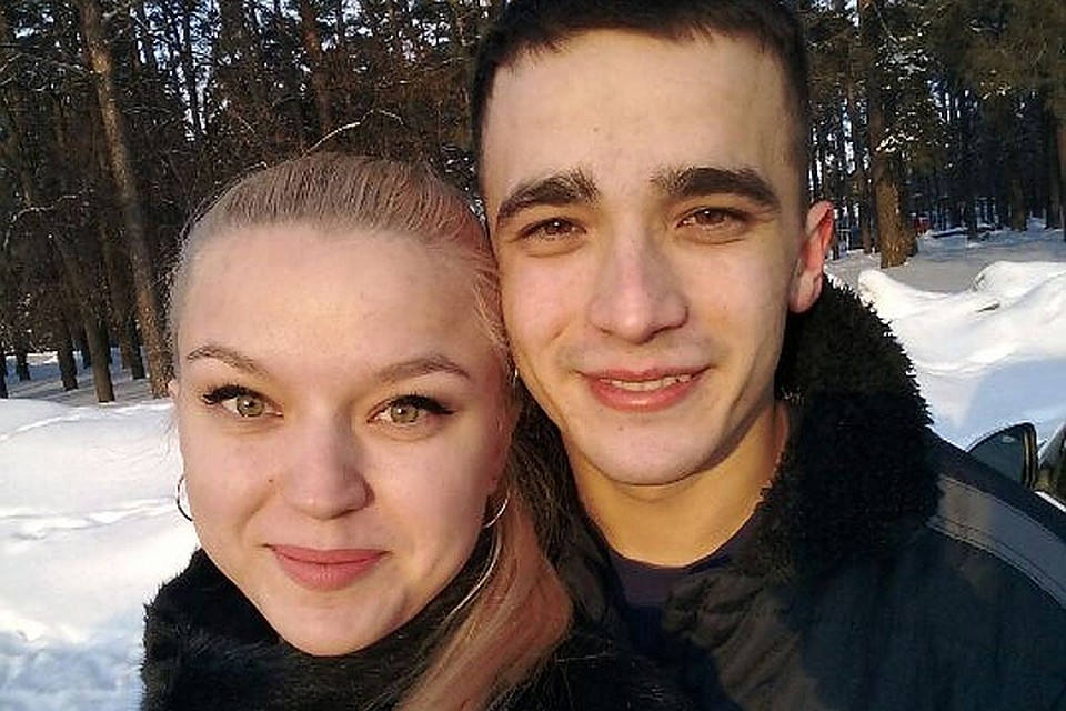 Порно жігіт дос қызына оны сиқытуға рұқсат берді Супер видео секс ана